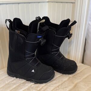 Burton Snowboard Boots Men’s 8